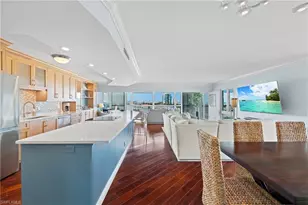 250 Park Shore Dr, Naples, FL 34103 - Photo 1