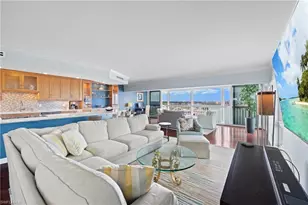 250 Park Shore Dr, Naples, FL 34103 - Photo 14
