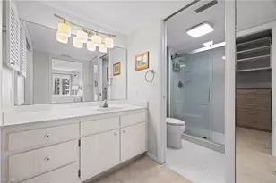 250 Park Shore Dr, Naples, FL 34103 - Photo 22