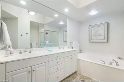 300 Dunes Blvd #PH-5, Naples, FL 34110 - Photo 14