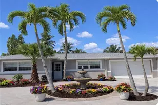 3704 SE 16th Pl, Cape Coral, FL 33904 - Photo 2