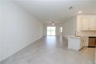 2156 Dragonfruit Wy, Naples, FL 34120 - Photo 32