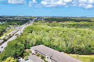 3225 Cypress Glen Way, Naples, FL 34109 - Photo 24
