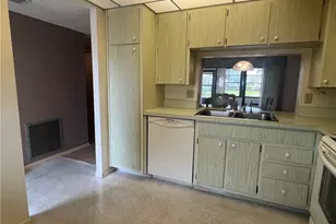 1747 Pebble Beach Dr, Fort Myers, FL 33907 - Photo 4