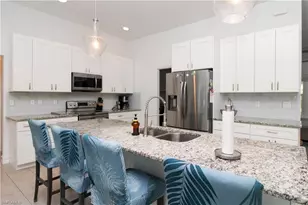721 Logan Blvd S, Naples, FL 34119 - Photo 14