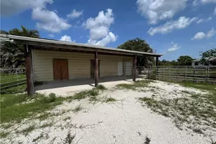 10551 Deal Rd, North Fort Myers, FL 33917 - Photo 22