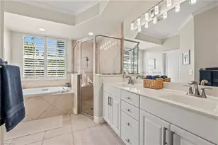 1015 Tivoli Ln, Naples, FL 34104 - Photo 16
