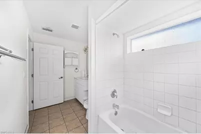 1019 Angelo Ave, Lehigh Acres, FL 33971 - Photo 4