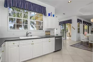 26983 Wyndhurst Ct, Bonita Springs, FL 34134 - Photo 28
