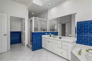 26983 Wyndhurst Ct, Bonita Springs, FL 34134 - Photo 18