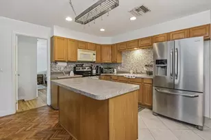 2022 Frederick St, Naples, FL 34112 - Photo 12