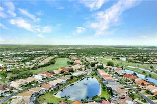 28525 Highgate Dr, Bonita Springs, FL 34135 - Photo 44