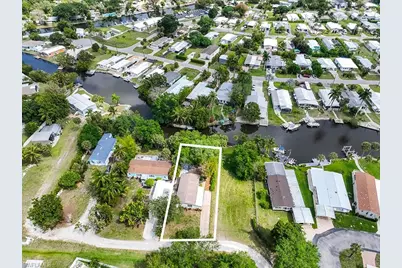 1229 Skyline Dr, Naples, FL 34114 - Photo 30