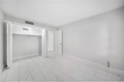666 3rd St S #106, Naples, FL 34102 - Photo 16