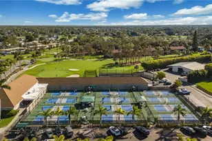 385 Palm Dr, Naples, FL 34112 - Photo 34