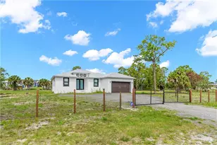 660 S Zambria St, Clewiston, FL 33440 - Photo 2