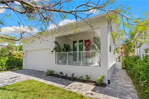 176 Jeepers Dr, Naples, FL 34112 - Photo 40