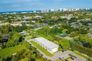1095 Rosemary Ct, Naples, FL 34103 - Photo 2