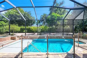 672 Fairway Terrace, Naples, FL 34103 - Photo 28