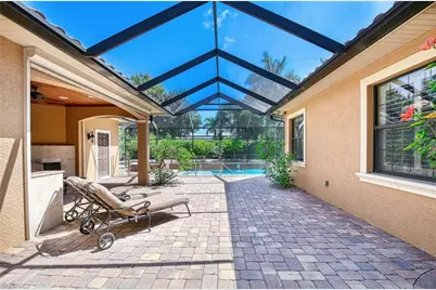 672 Fairway Ter, Naples, FL 34103 - Photo 24
