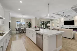 28003 Wicklow Ct, Bonita Springs, FL 34135 - Photo 12