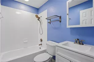 4607 Bayshore Dr, Naples, FL 34112 - Photo 30