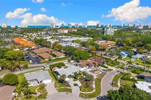1036 Lake Shore Ct, Naples, FL 34103 - Photo 34