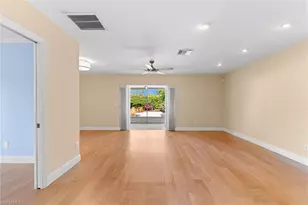 1036 Lake Shore Ct, Naples, FL 34103 - Photo 12
