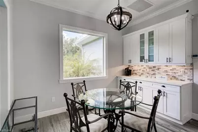 510 10th Ave NW, Naples, FL 34120 - Photo 12