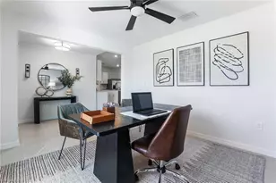 17132 Pompeii Wy, North Fort Myers, FL 33917 - Photo 20