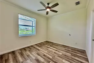 1823 Alameda Dr, Naples, FL 34120 - Photo 12