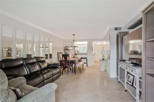 4318 27th Ct SW, Naples, FL 34116 - Photo 4