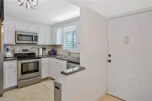 4318 27th Ct SW, Naples, FL 34116 - Photo 8