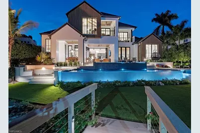 3040 Fort Charles Dr, Naples, FL 34102 - Photo 4