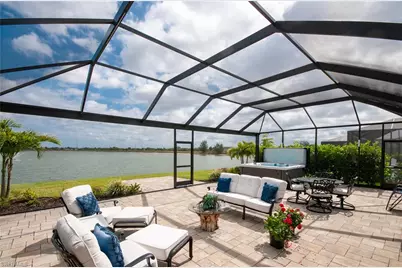847 Stonewater Lake Ter W, Cape Coral, FL 33993 - Photo 4