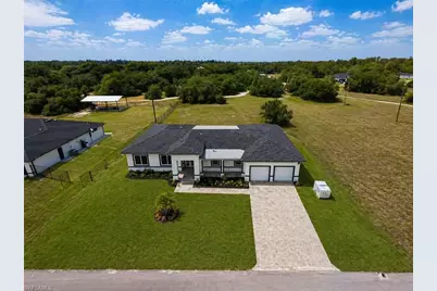 1715 McArthur Ave, Lehigh Acres, FL 33972 - Photo 6