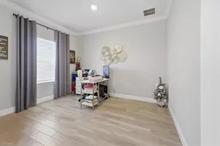 1025 NW 7th Pl, Cape Coral, FL 33993 - Photo 12