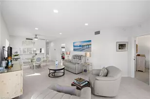 255 Park Shore Dr, Naples, FL 34103 - Photo 32