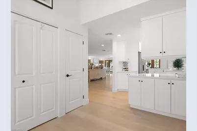 337 Mooring Line Dr, Naples, FL 34102 - Photo 18