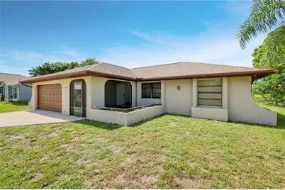 19480 Poppytree Ct, Lehigh Acres, FL 33936 - Photo 2