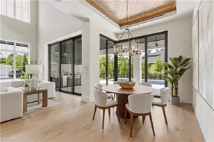 1079 Diana Ave, Naples, FL 34103 - Photo 4
