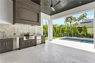 1079 Diana Ave, Naples, FL 34103 - Photo 26