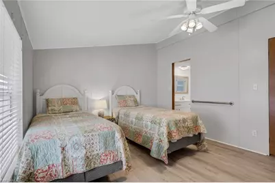 220 Ocean Reef Ln #129, Naples, FL 34114 - Photo 14