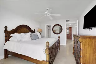10420 Gulf Shore Dr, Naples, FL 34108 - Photo 22