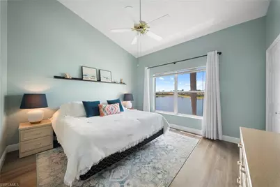 565 Windsor Sq #202, Naples, FL 34104 - Photo 16