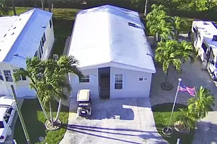 435 Cheetah Dr, Naples, FL 34114 - Photo 1