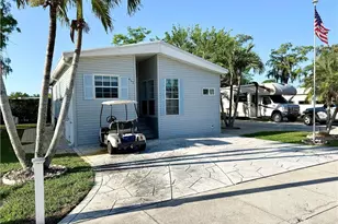 435 Cheetah Dr, Naples, FL 34114 - Photo 2