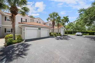 970 Peggy Cir, Naples, FL 34113 - Photo 2