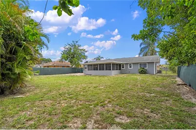 4941 17th Pl SW, Naples, FL 34116 - Photo 20