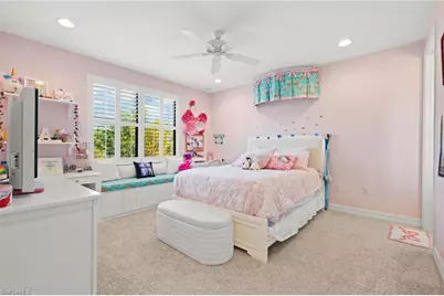 3995 Bering Ct, Naples, FL 34119 - Photo 10